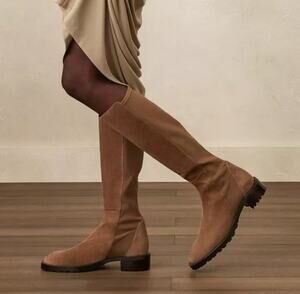 Stuart Weitzman 5050 Knee-High Lug Sole Boot Khaki Suede 9.5 NIB Iconic Stretch